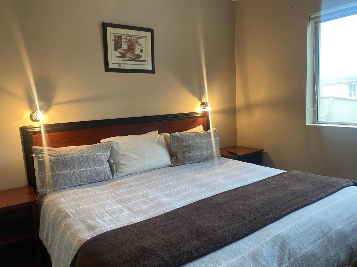 Bluewaters Hotel Ист-Лондон Экстерьер фото
